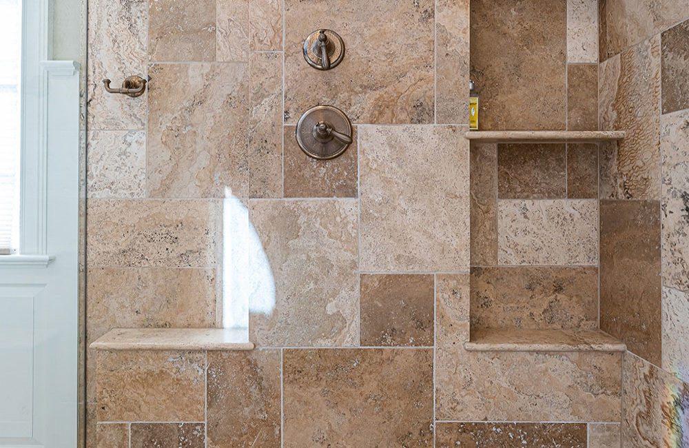 Custom Home Interior by Gavin Construction: Primary Bath, Shower