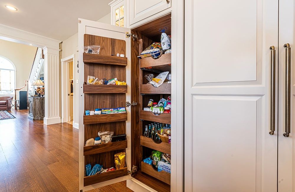 Custom Home Interior by Gavin Construction: Kitchen