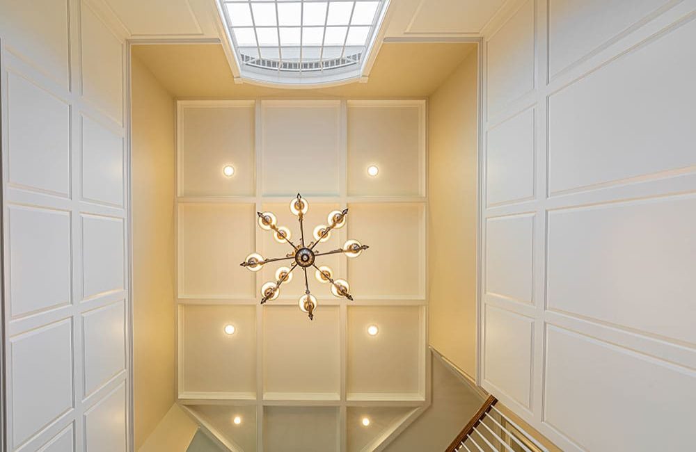 Custom Home Interior by Gavin Construction: Ceiling Detail